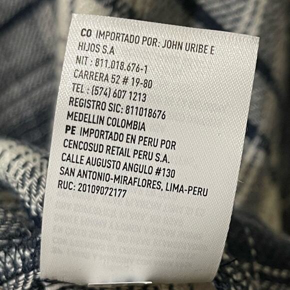 American Eagle Plaid Button‎ Down NWOT - Picture 5 of 5